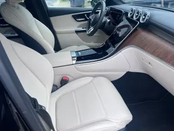 Mercedes-Benz GLC 300 GLC AVANTGARDE 4Matic