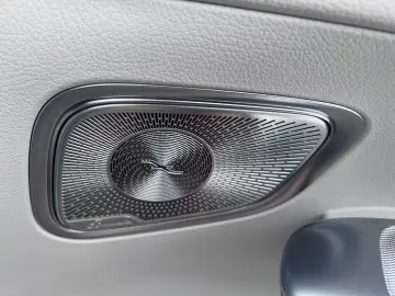 Mercedes-Benz GLC 300 GLC AVANTGARDE 4Matic