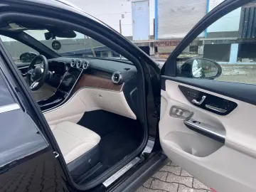 Mercedes-Benz GLC 300 GLC AVANTGARDE 4Matic