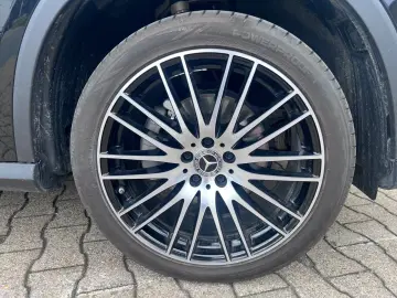 Mercedes-Benz GLC 300 GLC AVANTGARDE 4Matic