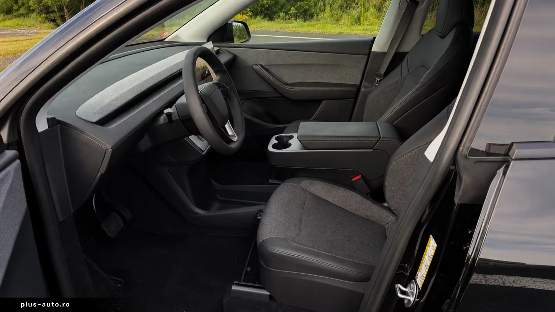 Tesla Model Y JUNIPER