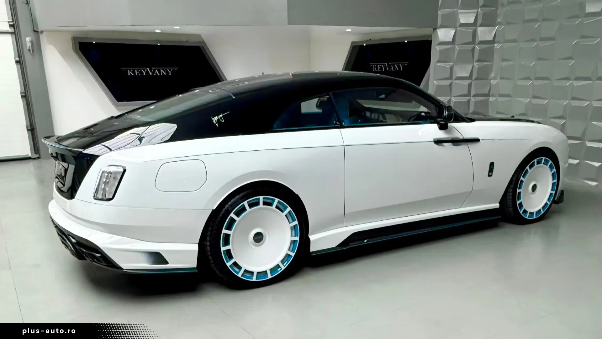Rolls-Royce SPECTRE KEYVANY