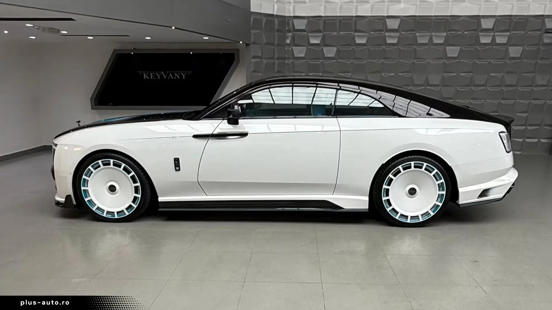 Rolls-Royce SPECTRE KEYVANY