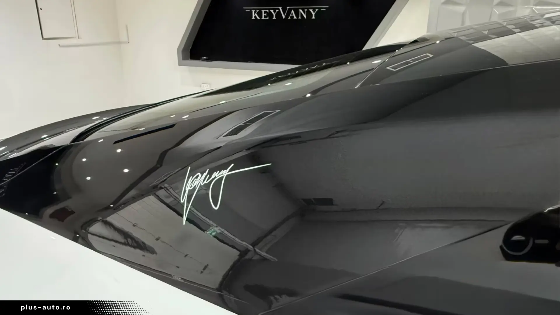 Rolls-Royce SPECTRE KEYVANY