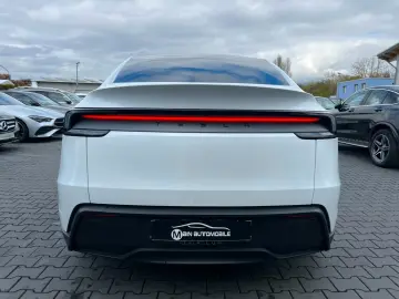 Tesla Model Y SR Juniper Premium