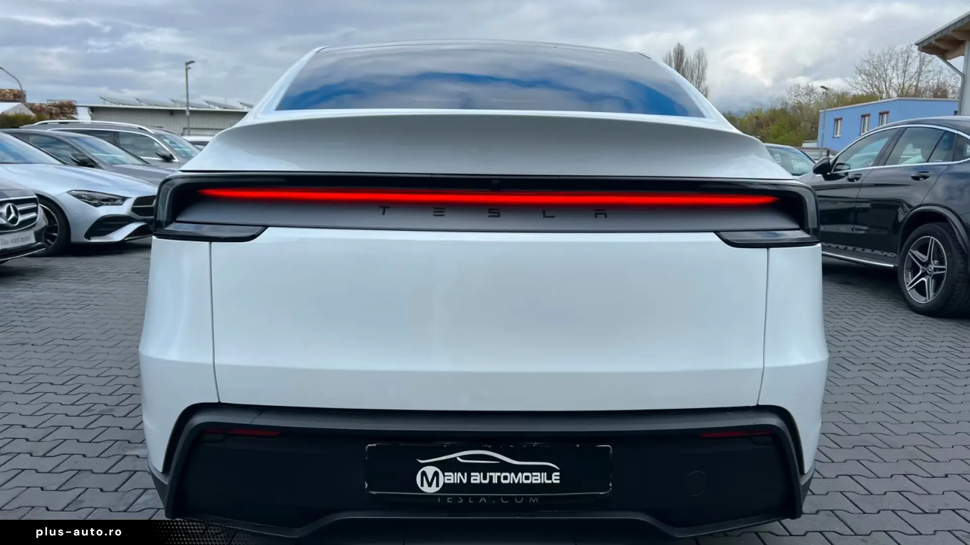 Tesla Model Y SR Juniper Premium