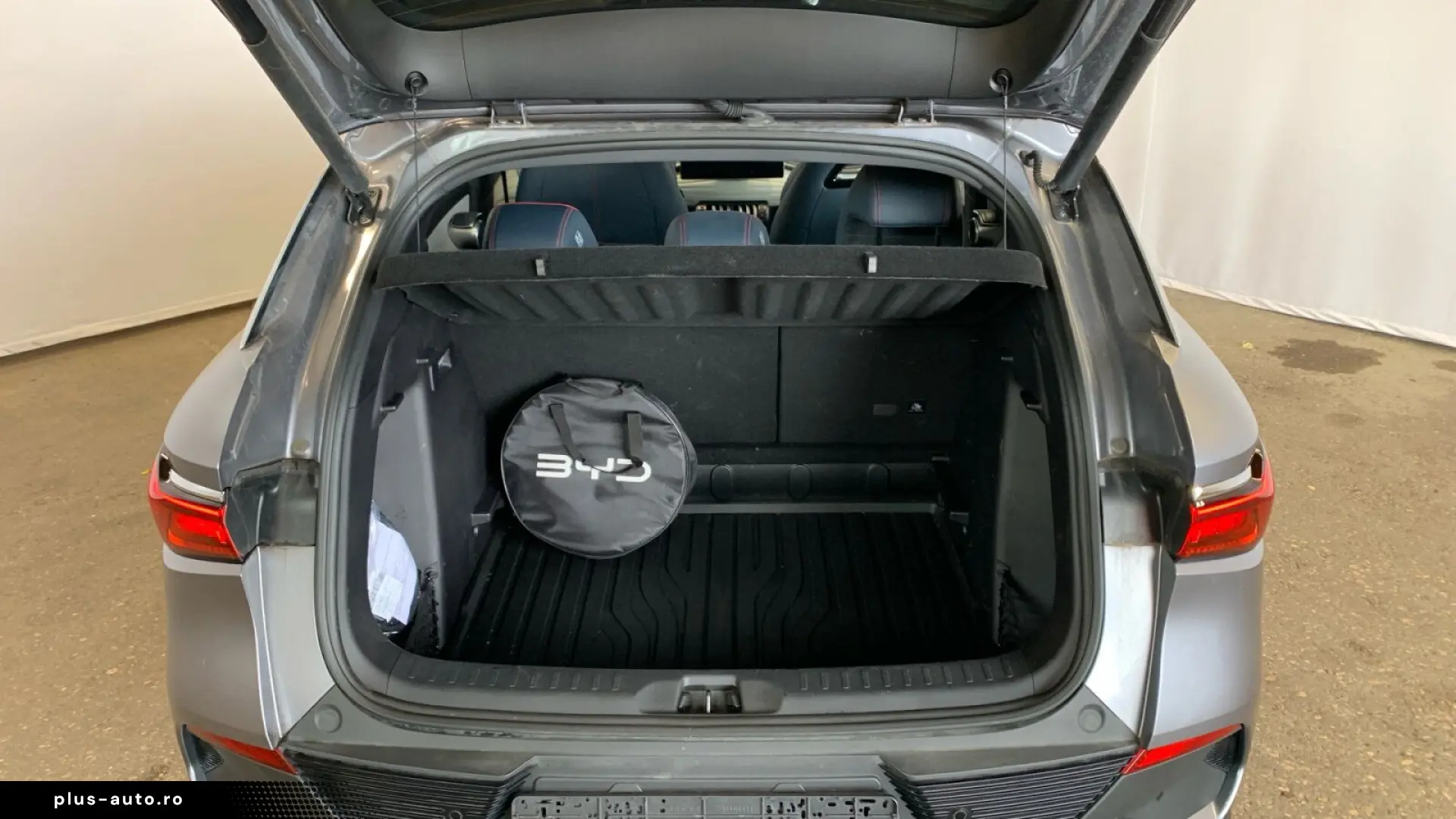 BYD ATTO 3 60 48 kWh Design ACC 360  Pano Wärmepumpe