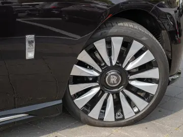 Rolls-Royce Spectre