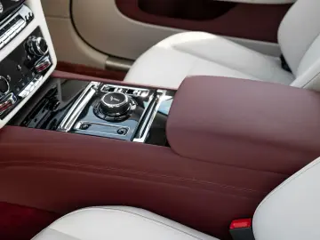 Rolls-Royce Spectre