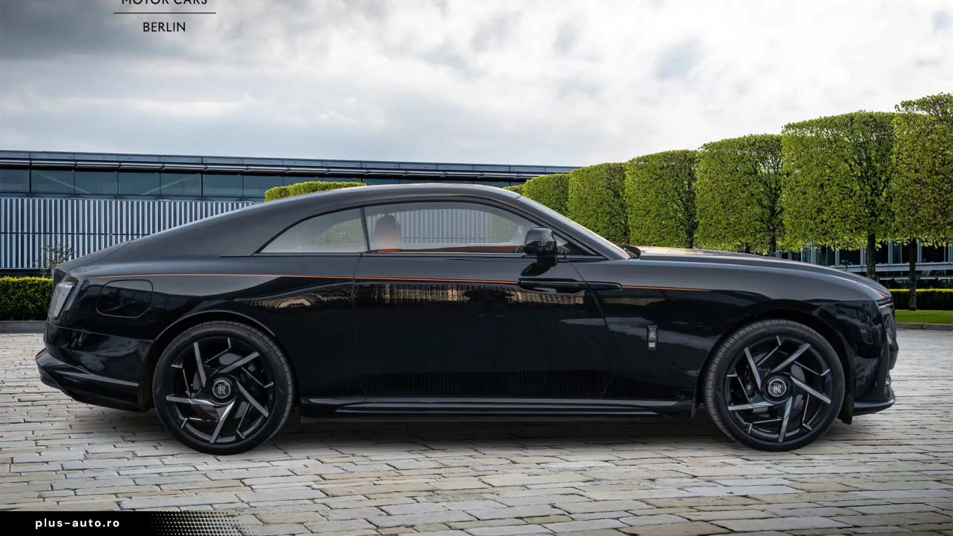 Rolls-Royce Spectre Black Badge