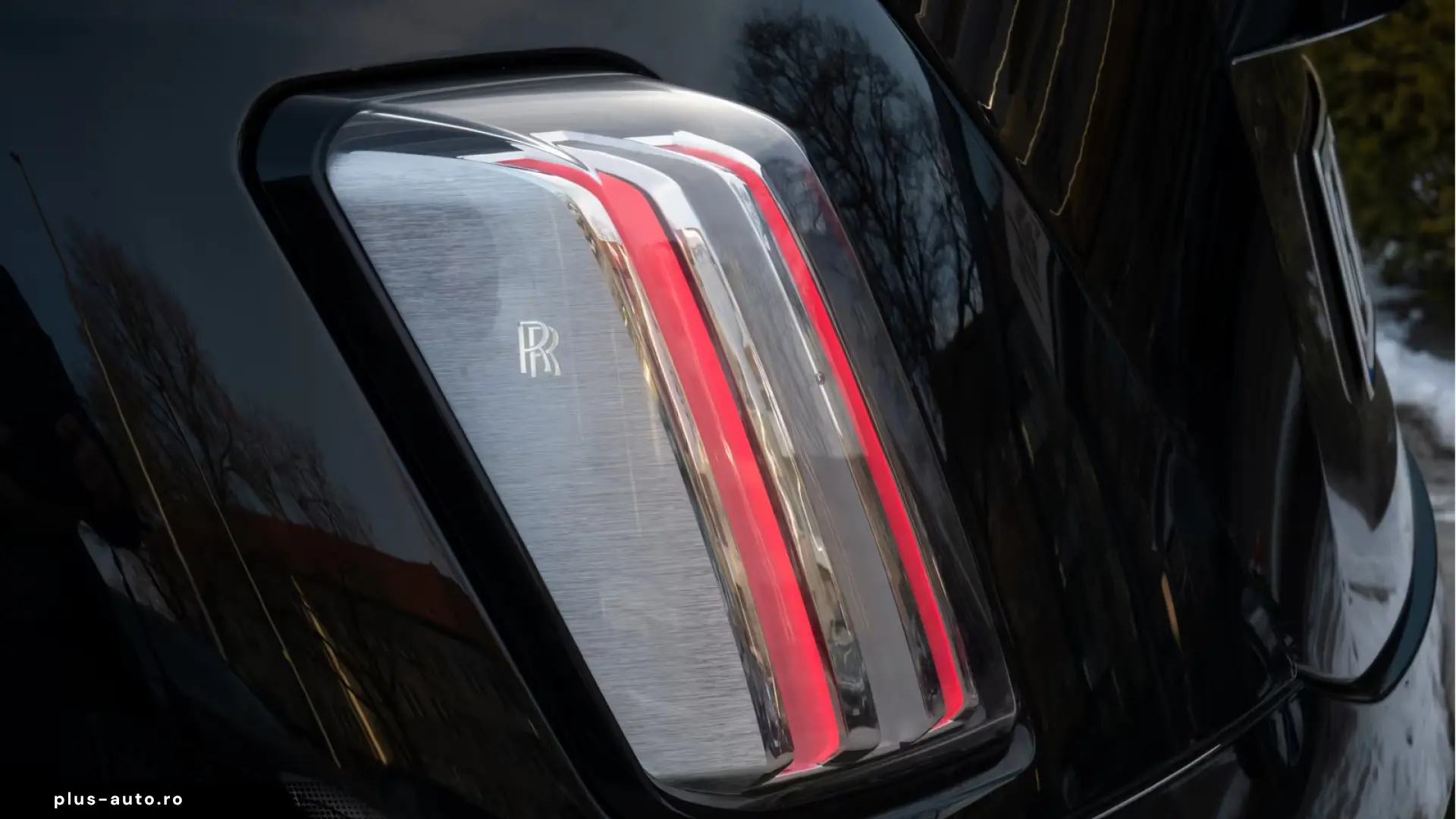 Rolls-Royce Spectre Black Badge