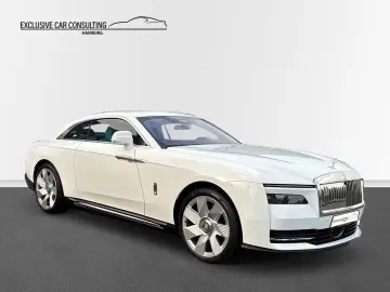 Rolls-Royce Spectre  White Tiffany Blue