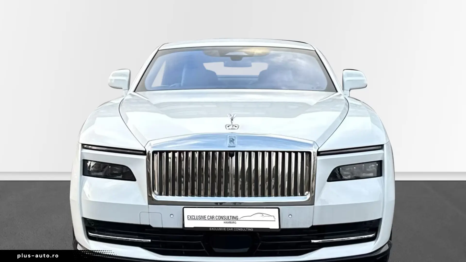 Rolls-Royce Spectre  White Tiffany Blue