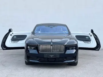 Rolls-Royce Spectre Black Badge