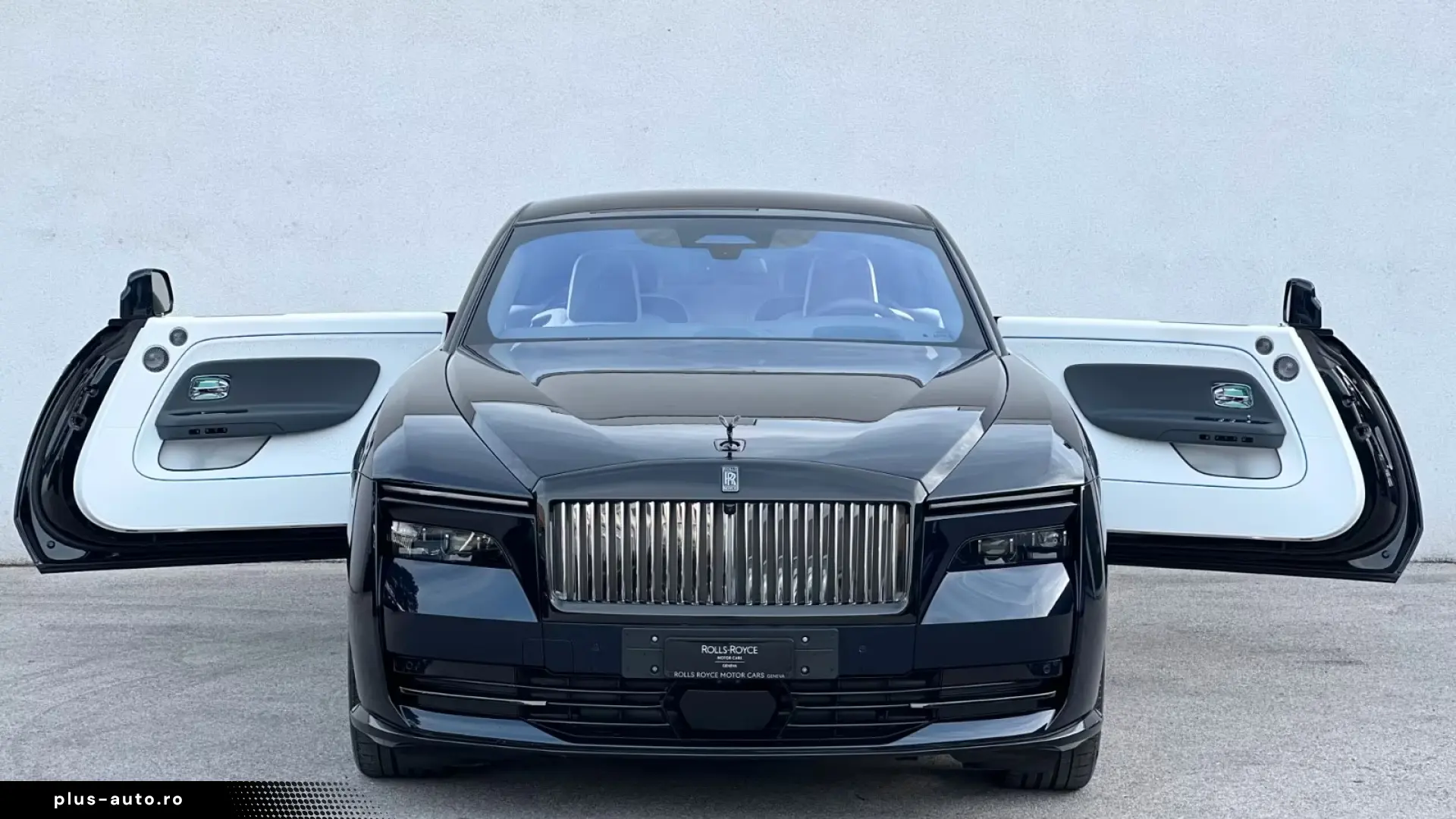 Rolls-Royce Spectre Black Badge