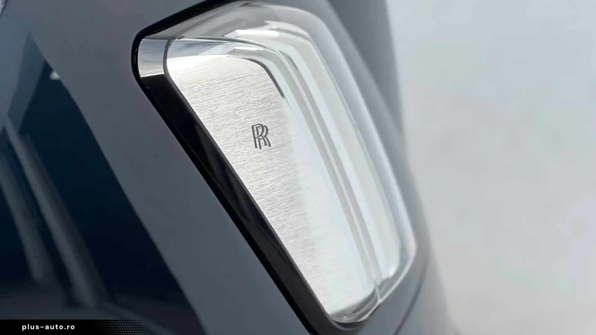 Rolls-Royce Spectre Black Badge