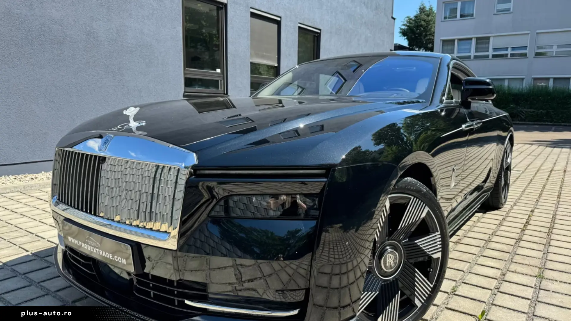 Rolls-Royce Spectre