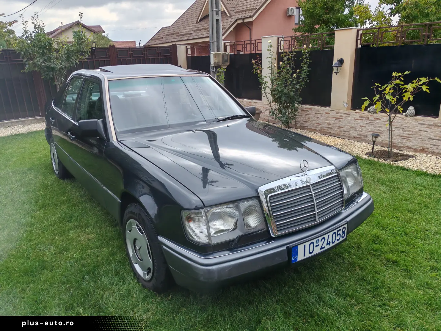 Mercedes-Benz E 200