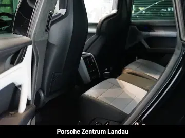 Porsche Cayenne Turbo Electric Burmester