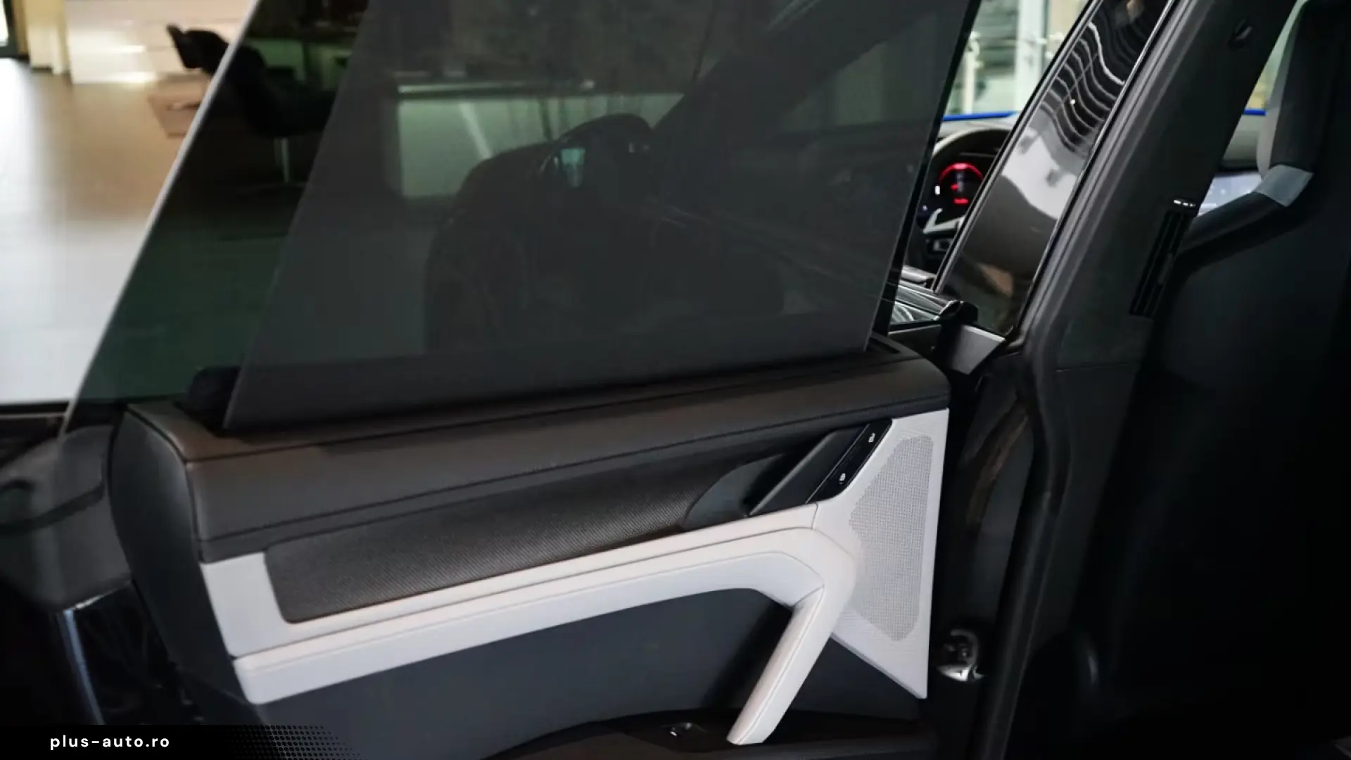 Porsche Cayenne Turbo Electric Burmester