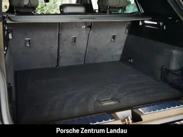 Porsche Cayenne Turbo Electric Burmester