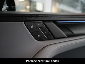 Porsche Cayenne Turbo Electric Burmester