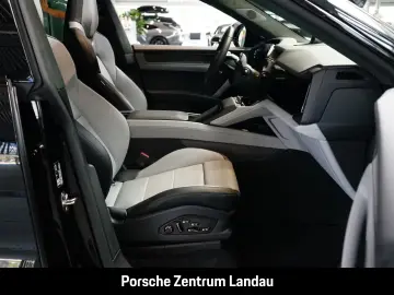 Porsche Cayenne Turbo Electric Burmester