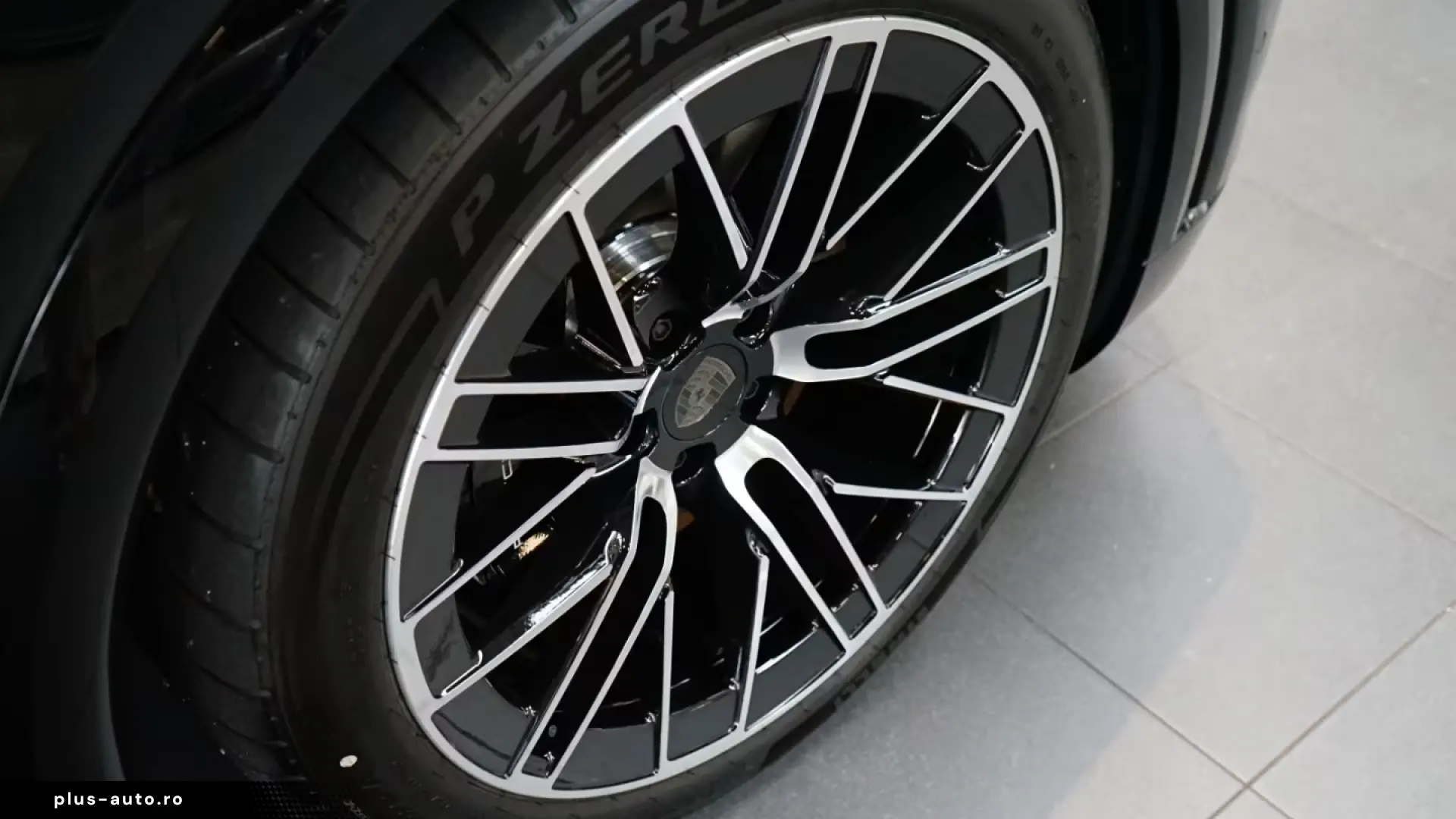 Porsche Cayenne Turbo Electric Burmester