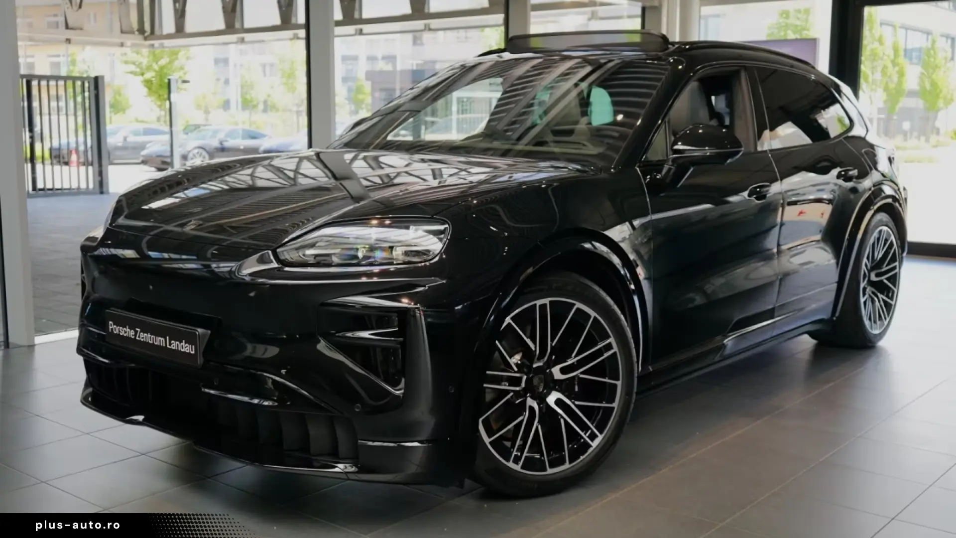 Porsche Cayenne Turbo Electric Burmester