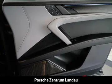 Porsche Cayenne Turbo Electric Burmester
