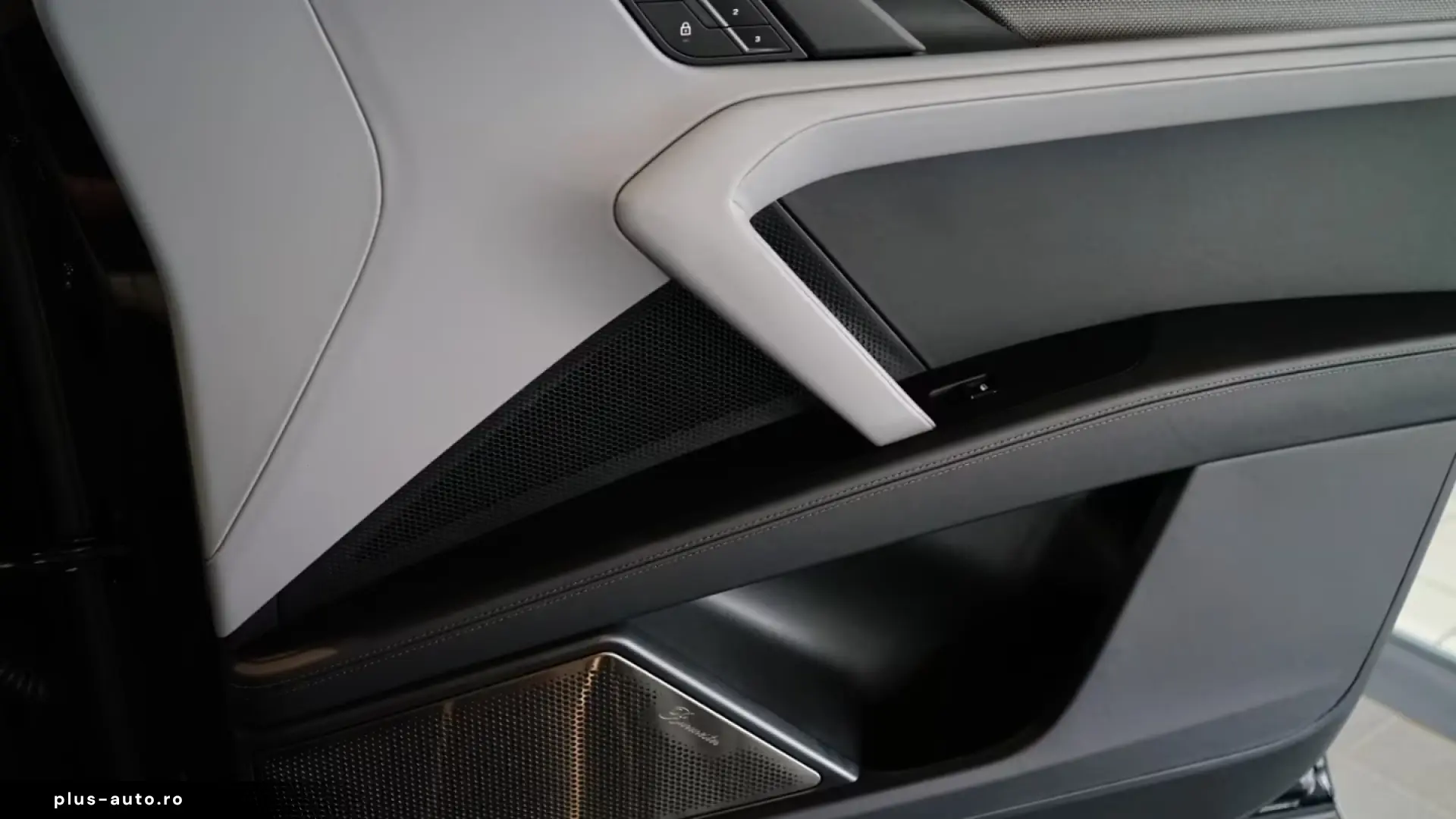 Porsche Cayenne Turbo Electric Burmester