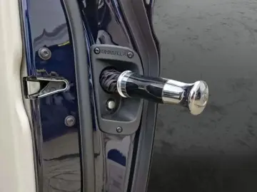 Rolls-Royce Ghost  PROVENANCE