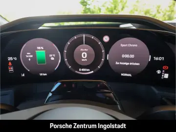 Porsche Cayenne Turbo Electric passenger display Panorama