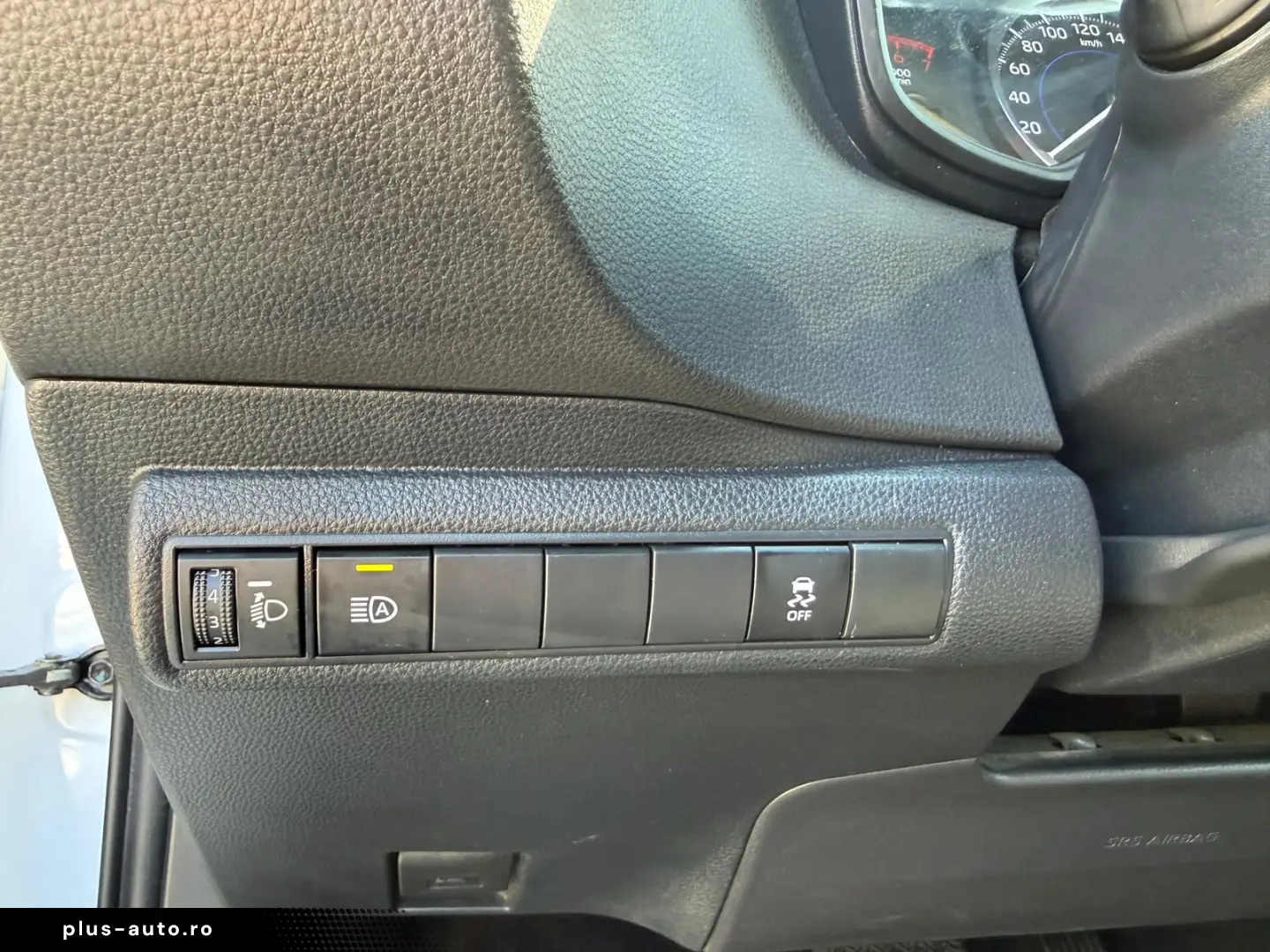 Toyota Corolla Bussines 1.8 Hybrid