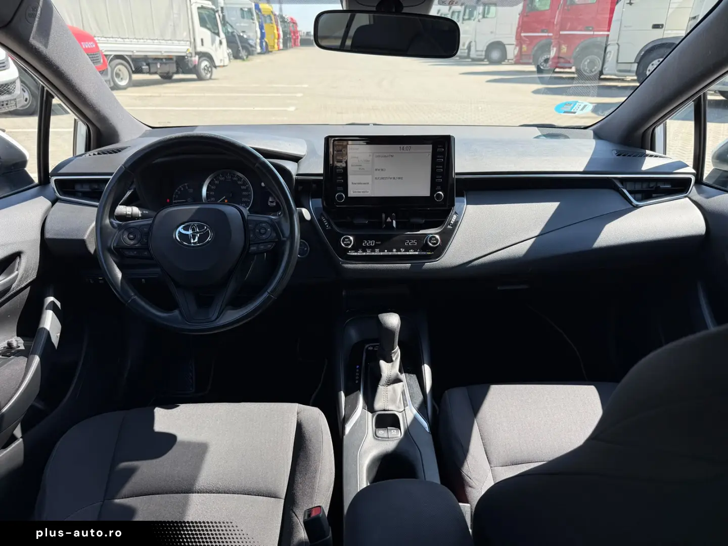 Toyota Corolla Bussines 1.8 Hybrid