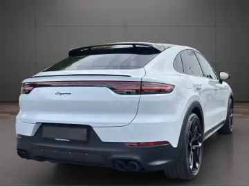PORSCHE Cayenne Coupe