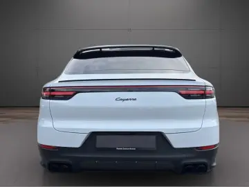 PORSCHE Cayenne Coupe