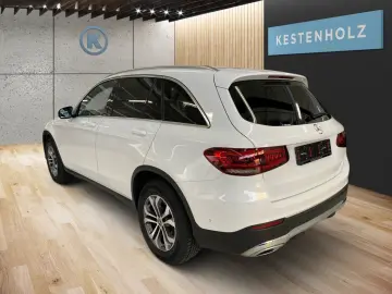 MERCEDES-BENZ GLC 200 4M
