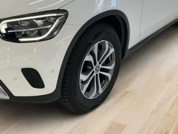 MERCEDES-BENZ GLC 200 4M