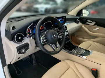 MERCEDES-BENZ GLC 200 4M