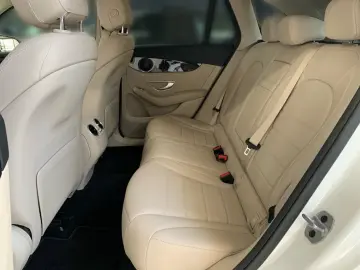MERCEDES-BENZ GLC 200 4M