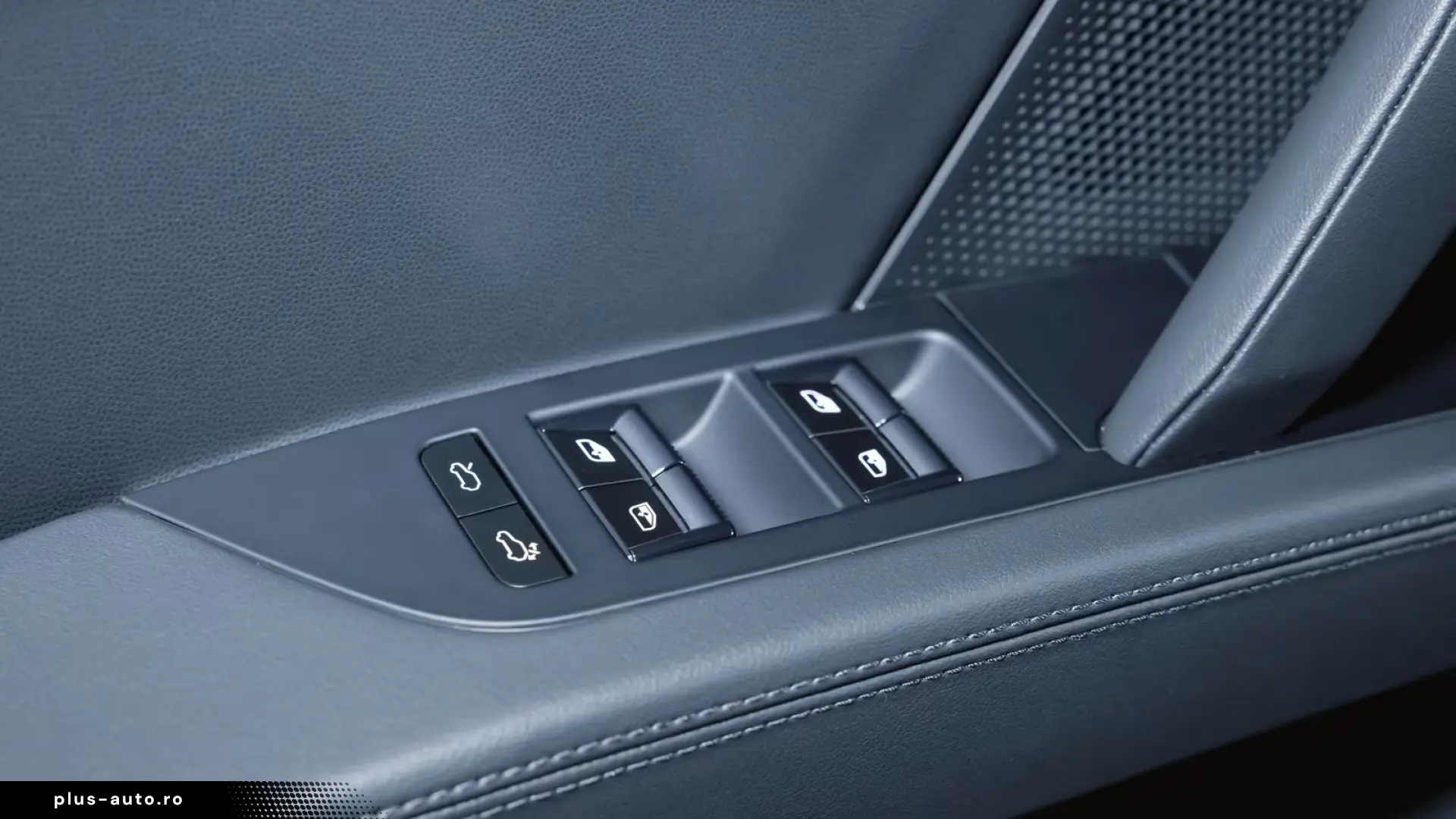 Porsche Cayenne Electric Panoramadach Sport Chrono BOSE