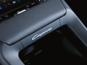 Porsche Cayenne Electric Panoramadach Sport Chrono BOSE