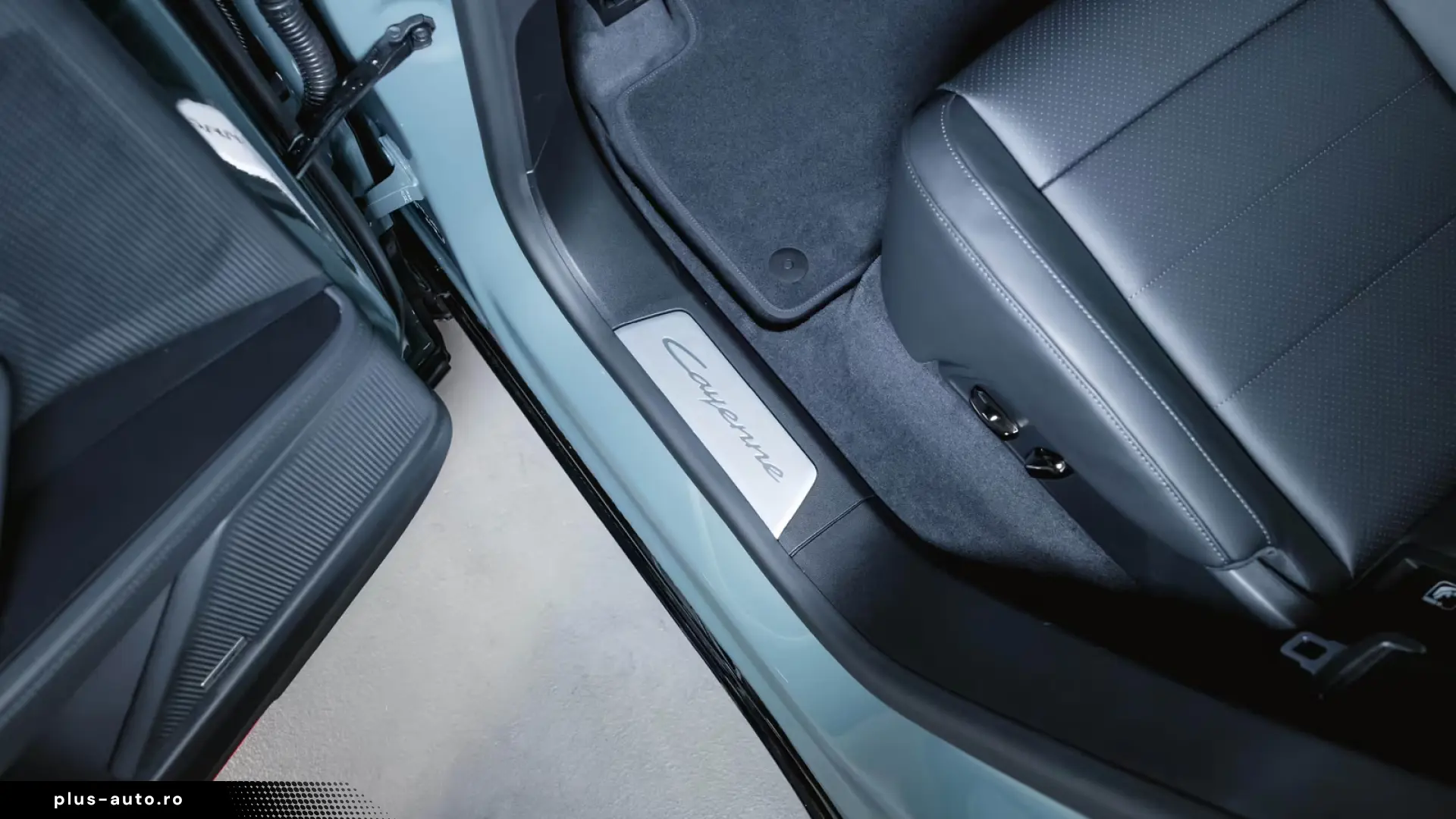 Porsche Cayenne Electric Panoramadach Sport Chrono BOSE