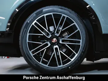 Porsche Cayenne Electric Panoramadach Sport Chrono BOSE