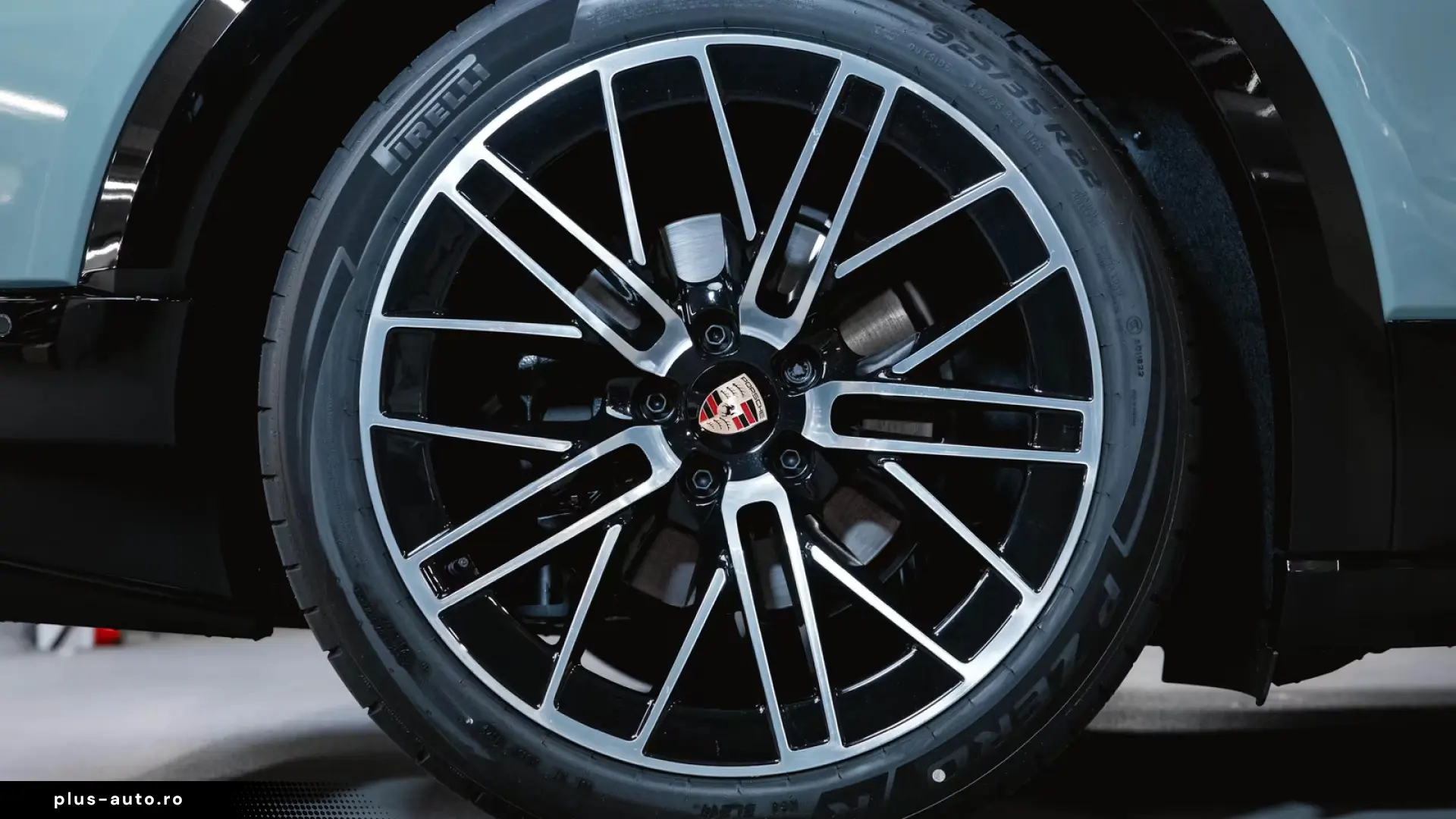 Porsche Cayenne Electric Panoramadach Sport Chrono BOSE