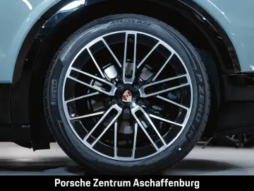 Porsche Cayenne Electric Panoramadach Sport Chrono BOSE