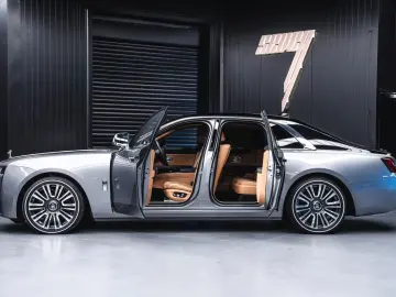 Rolls-Royce Ghost Bespoke Shooting Star