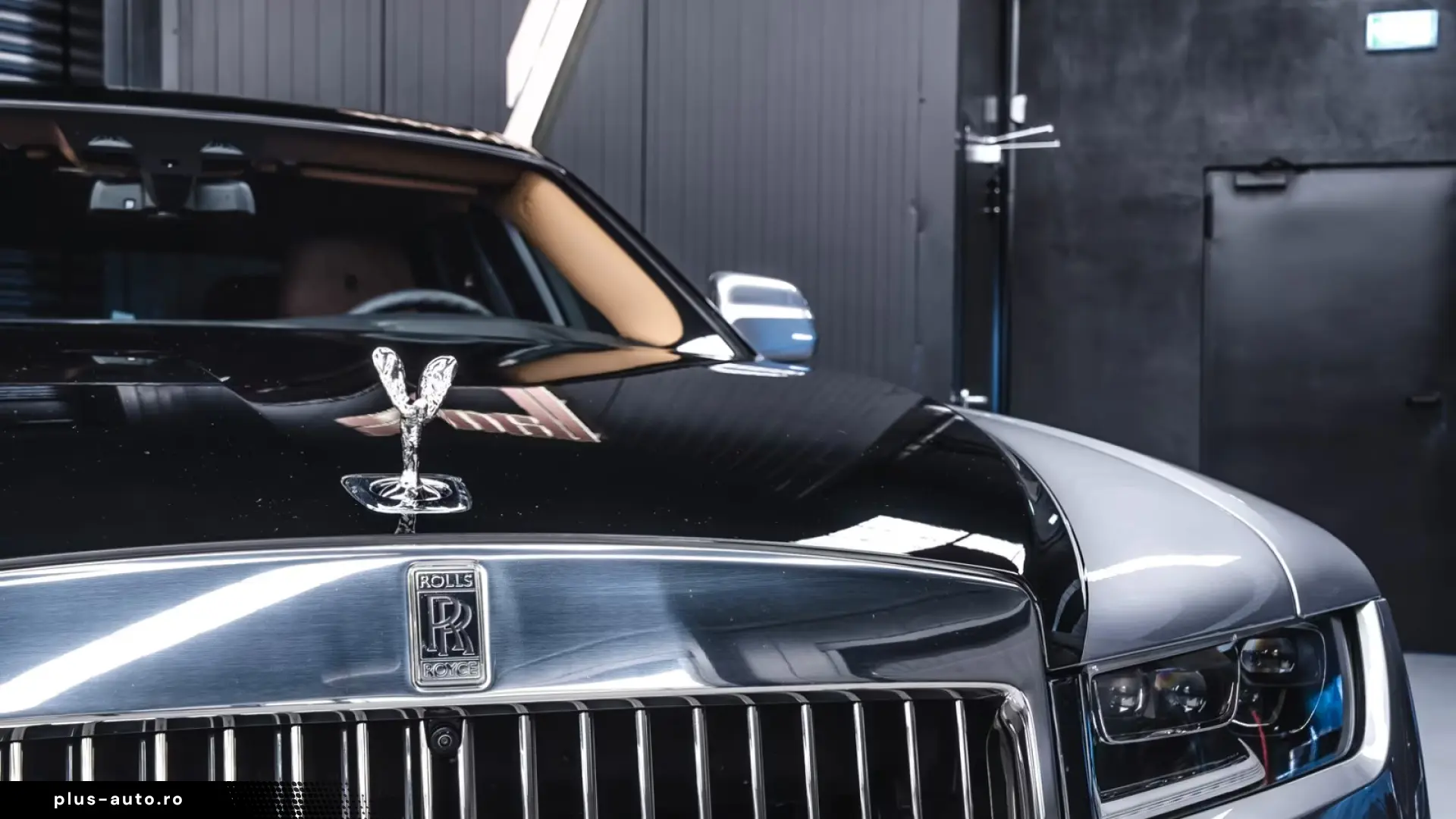 Rolls-Royce Ghost Bespoke Shooting Star