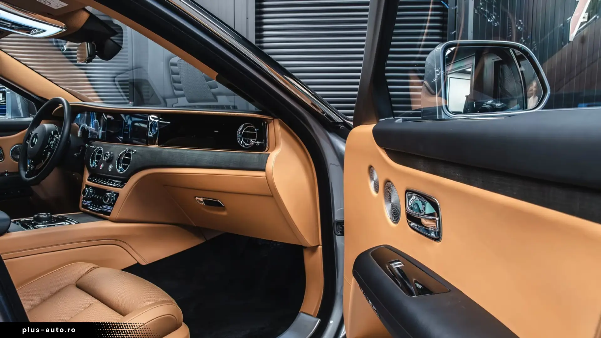 Rolls-Royce Ghost Bespoke Shooting Star